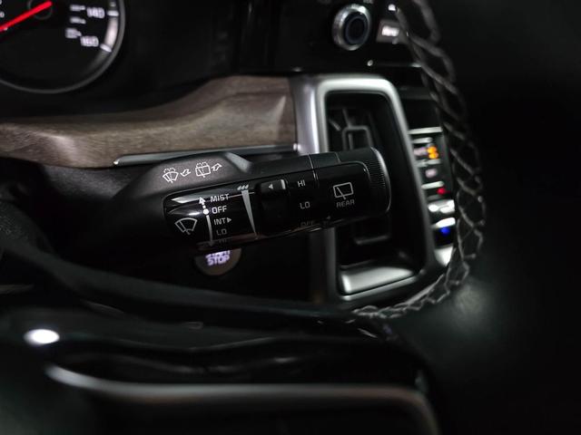 Photo of 2022 Gravity Grey Kia Sorento