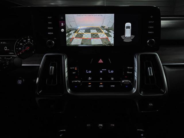Photo of 2022 Gravity Grey Kia Sorento
