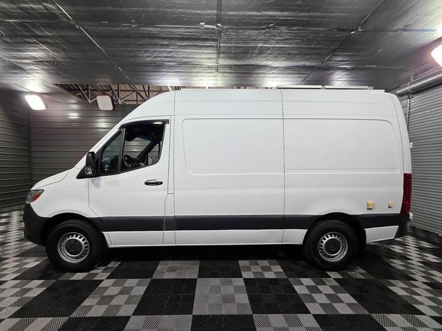 Photo of 2020 Arctic White Mercedes-Benz Sprinter 2500