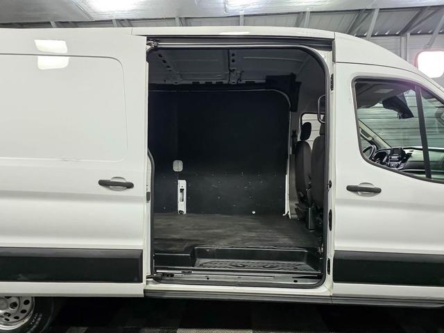 Photo of 2020 Oxford White Ford Transit-250