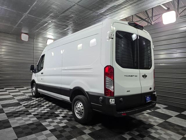 Photo of 2020 Oxford White Ford Transit-250