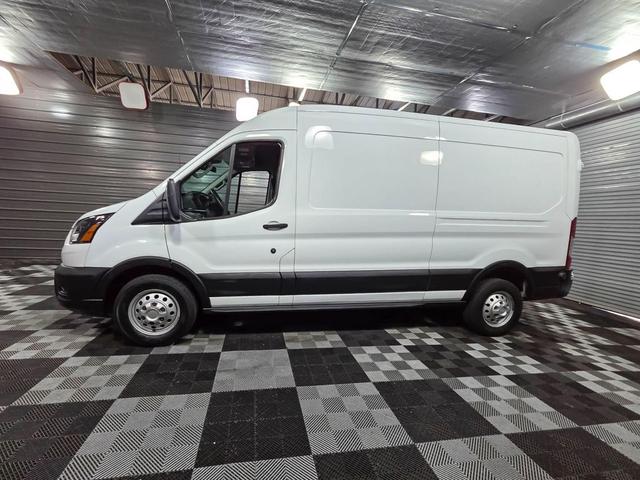 Photo of 2020 Oxford White Ford Transit-250