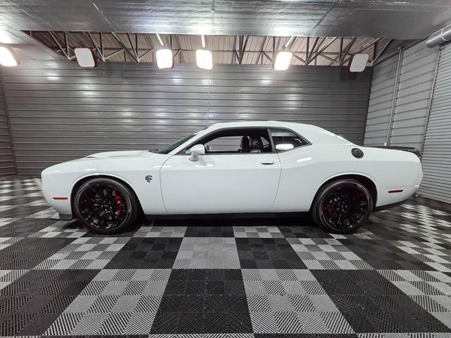 Photo of 2020 White Knuckle Clearcoat Dodge Challenger