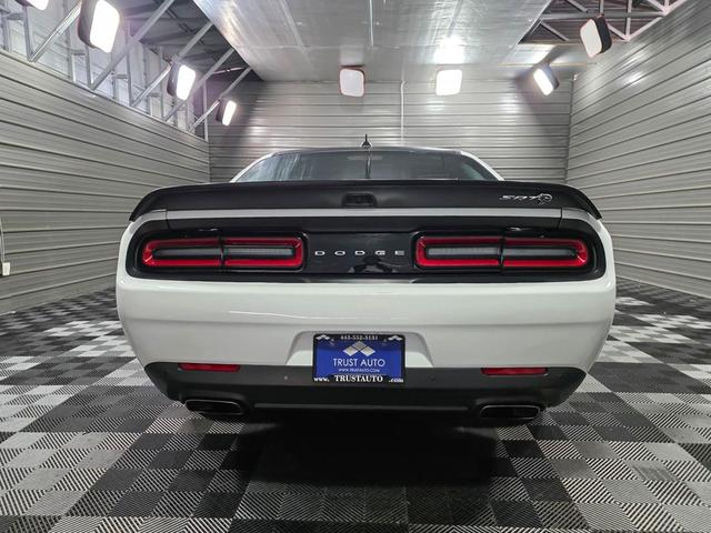 Photo of 2020 White Knuckle Clearcoat Dodge Challenger