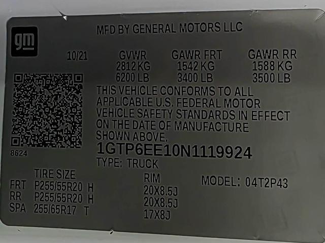 Photo of 2022 Summit White GMC Canyon
