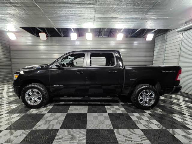 Photo of 2022 Diamond Black Crystal Pearlcoat RAM 1500