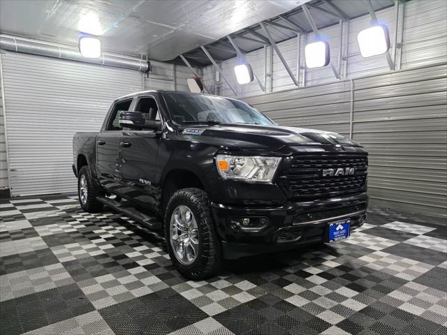 Photo of 2022 Diamond Black Crystal Pearlcoat RAM 1500