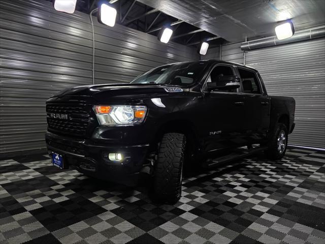 Photo of 2022 Diamond Black Crystal Pearlcoat RAM 1500