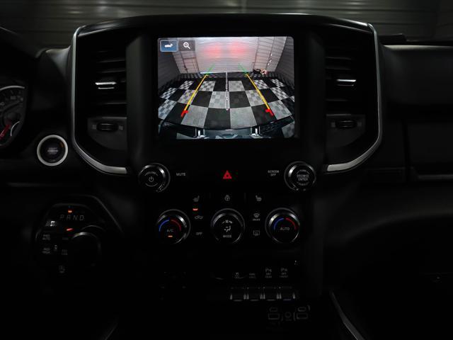 Photo of 2022 Diamond Black Crystal Pearlcoat RAM 1500