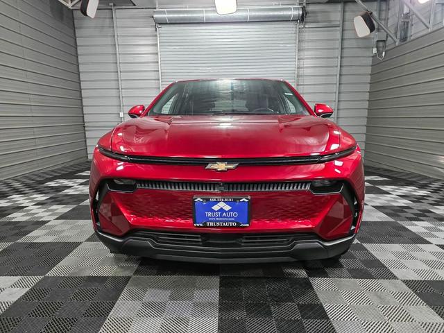 Photo of 2025 Riptide Blue Metallic Chevrolet Equinox EV