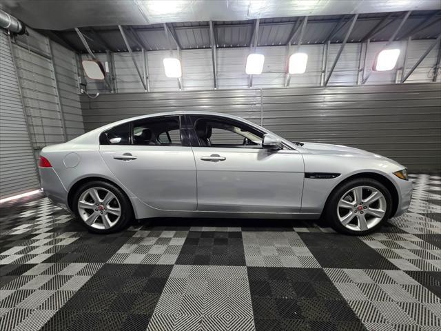 Photo of 2018 Indus Silver Jaguar XE