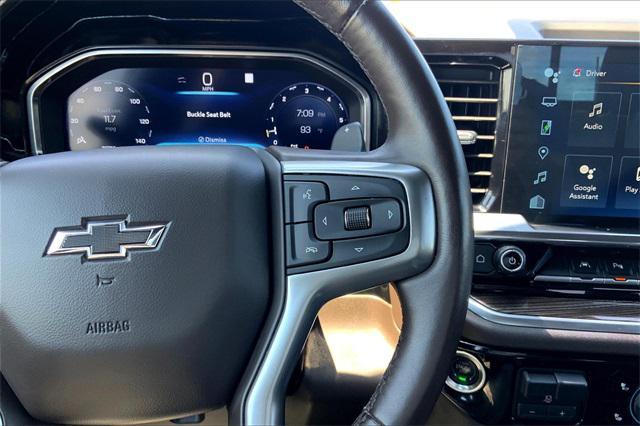 Photo of 2022 Black Chevrolet Silverado 1500