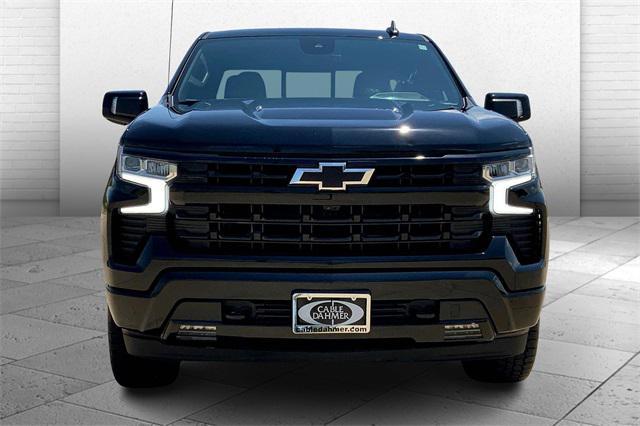 Photo of 2022 Black Chevrolet Silverado 1500