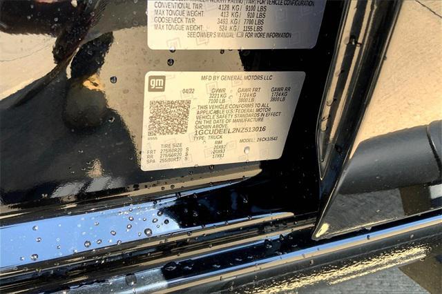 Photo of 2022 Black Chevrolet Silverado 1500