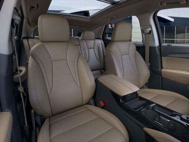 Photo of 2025 Iridescent White Tricoat Buick Envision