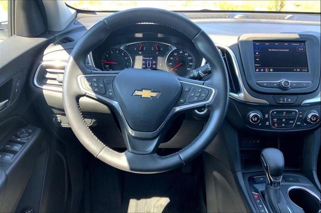 Photo of 2022 Summit White Chevrolet Equinox