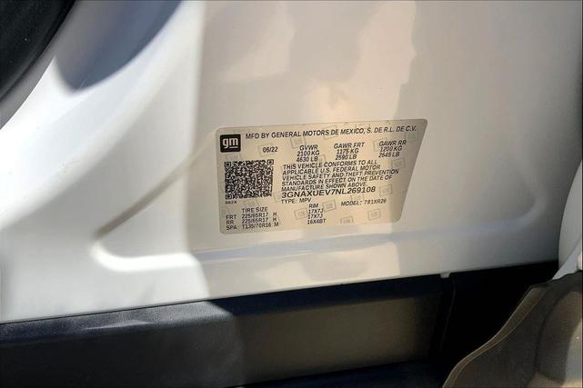 Photo of 2022 Summit White Chevrolet Equinox