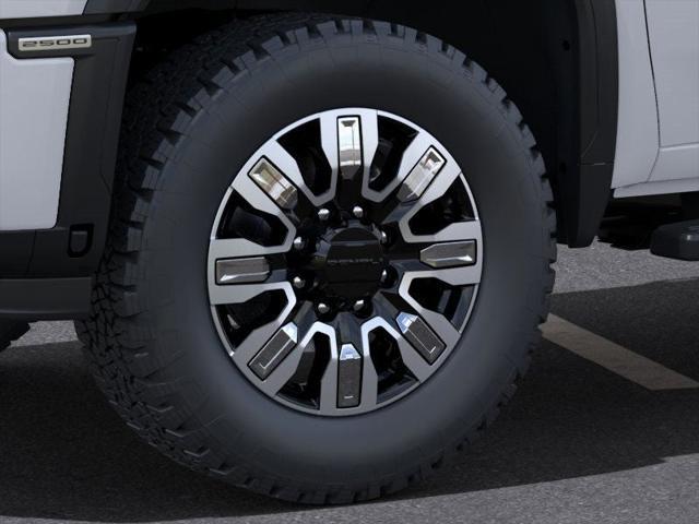 Photo of 2025 Summit White GMC Sierra 2500