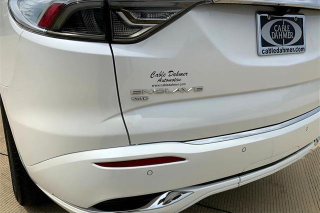Photo of 2024 White Frost Buick Enclave