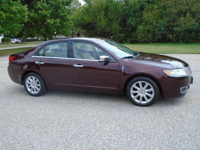 Photo of 2011 Maroon Lincoln MKZ