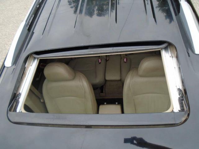 Photo of 2009 Black Toyota Highlander