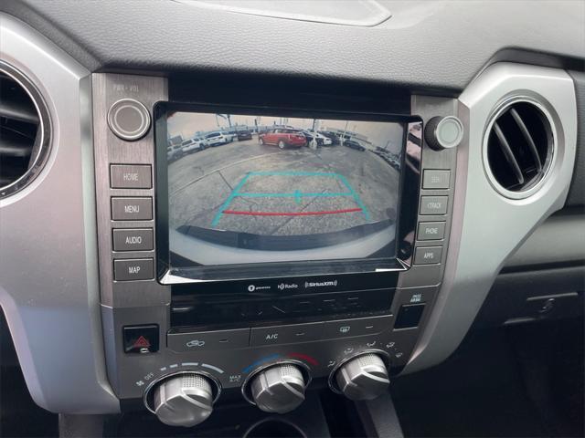 Photo of 2021 Super White Toyota Tundra