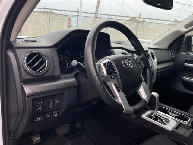 Photo of 2021 Super White Toyota Tundra