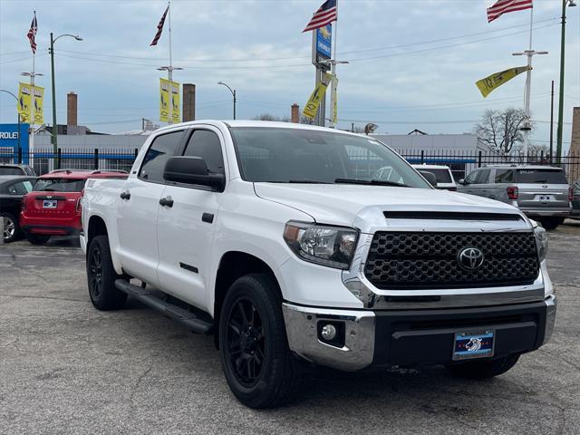 Photo of 2021 Super White Toyota Tundra