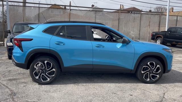Photo of 2025 Marina Blue Metallic Chevrolet Trax