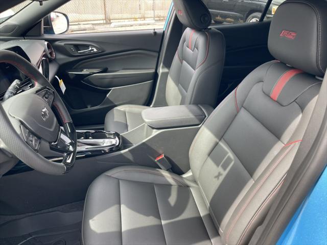 Photo of 2025 Marina Blue Metallic Chevrolet Trax