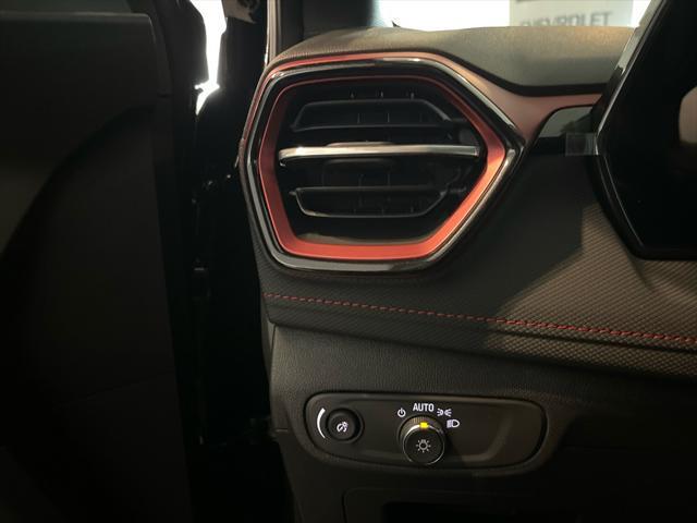 Photo of 2025 Marina Blue Metallic Chevrolet Trax