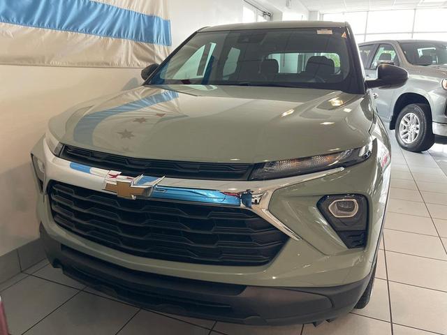 Photo of 2025 Cacti Green Chevrolet Trailblazer