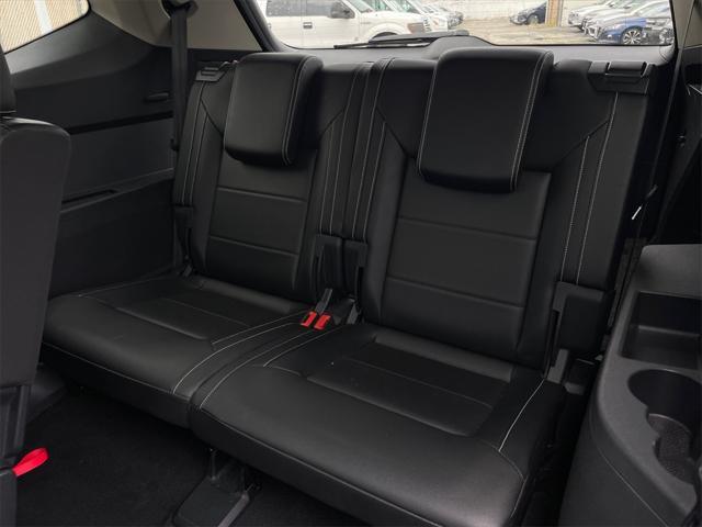 Photo of 2022 Platinum Gray Metallic Volkswagen Atlas