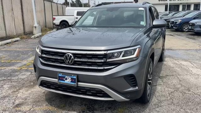 Photo of 2022 Platinum Gray Metallic Volkswagen Atlas
