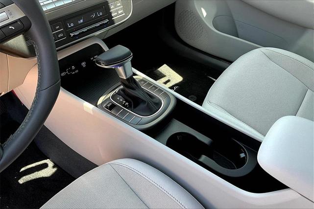 Photo of 2025 Soultronic Orange Pearl Hyundai KONA