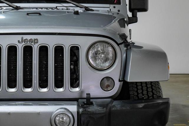 Photo of 2016 Billet Silver Metallic Clearcoat Jeep Wrangler Unlimited