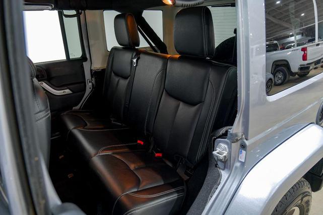 Photo of 2016 Billet Silver Metallic Clearcoat Jeep Wrangler Unlimited