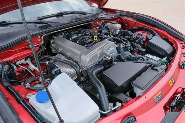 Photo of 2016 Soul Red Metallic Mazda MX-5 Miata