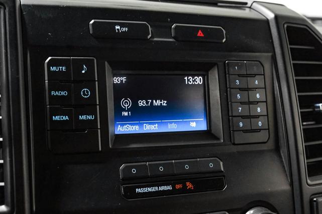 Photo of 2017 Oxford White Ford F-150
