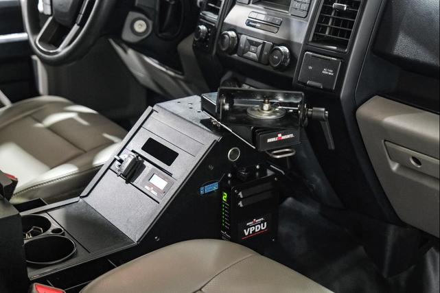 Photo of 2017 Oxford White Ford F-150