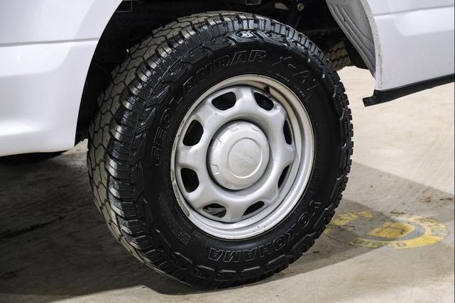 Photo of 2017 Oxford White Ford F-150