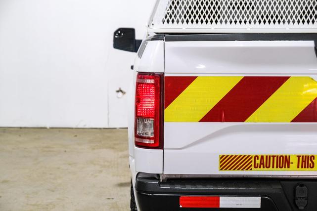 Photo of 2017 Oxford White Ford F-150