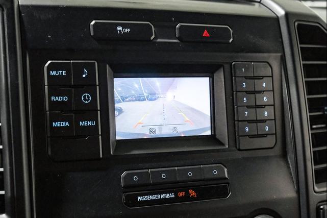 Photo of 2017 Oxford White Ford F-150