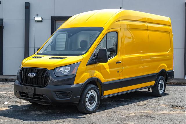 Photo of 2021 School Bus Yellow Ford Transit-250