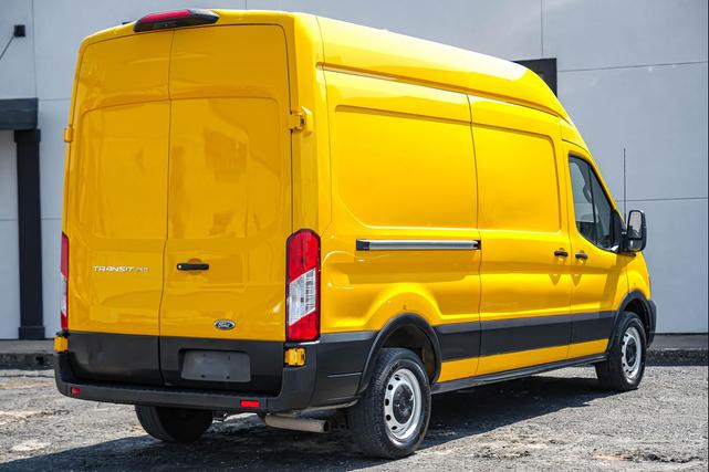 Photo of 2021 School Bus Yellow Ford Transit-250