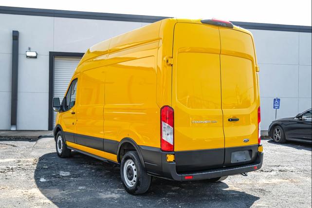 Photo of 2021 School Bus Yellow Ford Transit-250