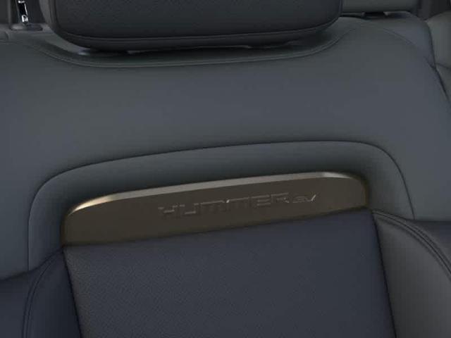 Photo of 2025 Black GMC HUMMER EV Pickup