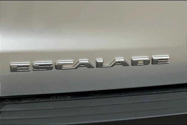 Photo of 2019 Radiant Silver Metallic Cadillac Escalade