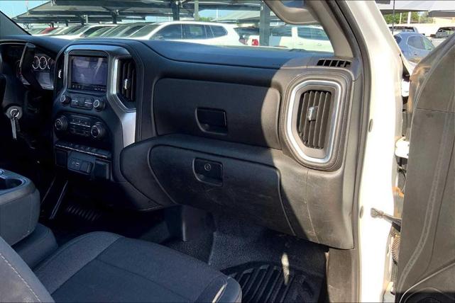 Photo of 2019 Summit White Chevrolet Silverado 1500