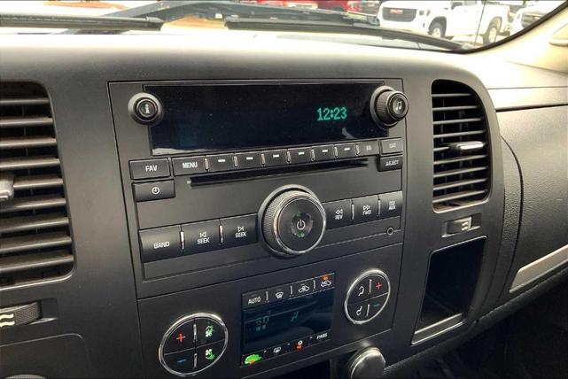 Photo of 2008 Summit White Chevrolet Silverado 1500